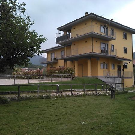 Il Boscaiolo Affittacamere Preturo Extérieur photo
